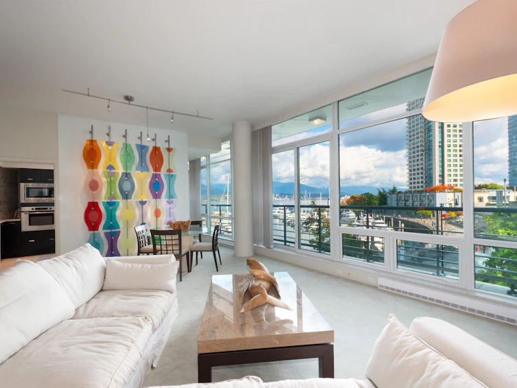 203-499 Broughton Street, Vancouver, BC, V6G 3K1
