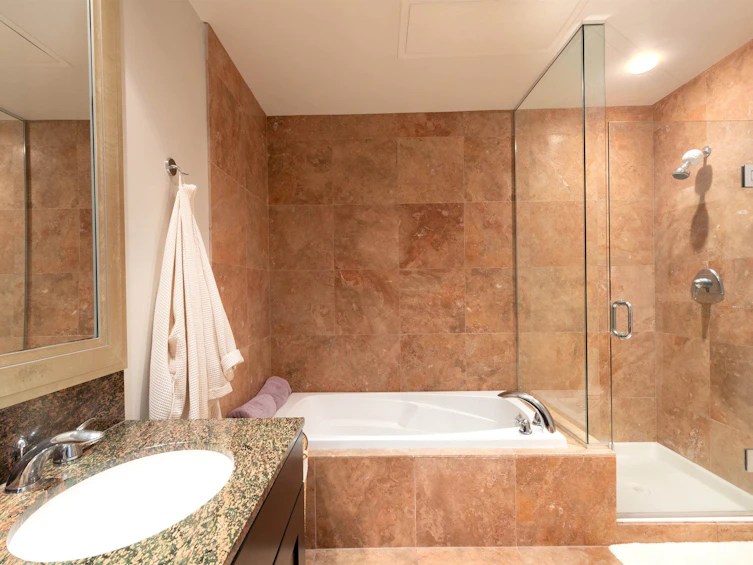 203-499 Broughton Street, Vancouver, BC, V6G 3K1 - 14