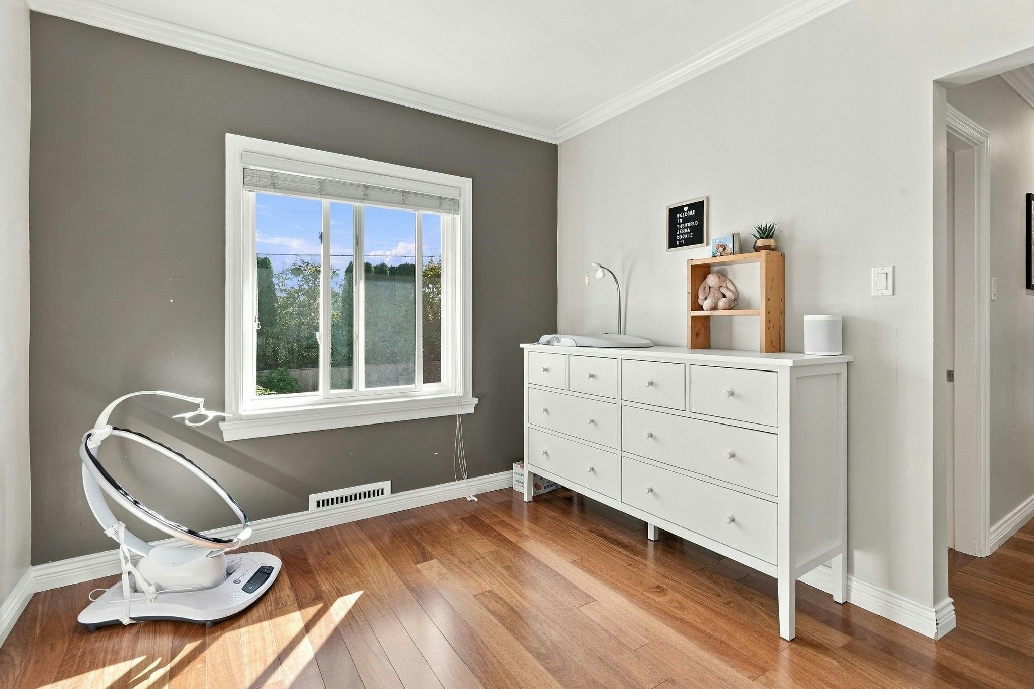 4027 Sunnycrest Drive, North Vancouver, BC, V7R 3E3 - 8