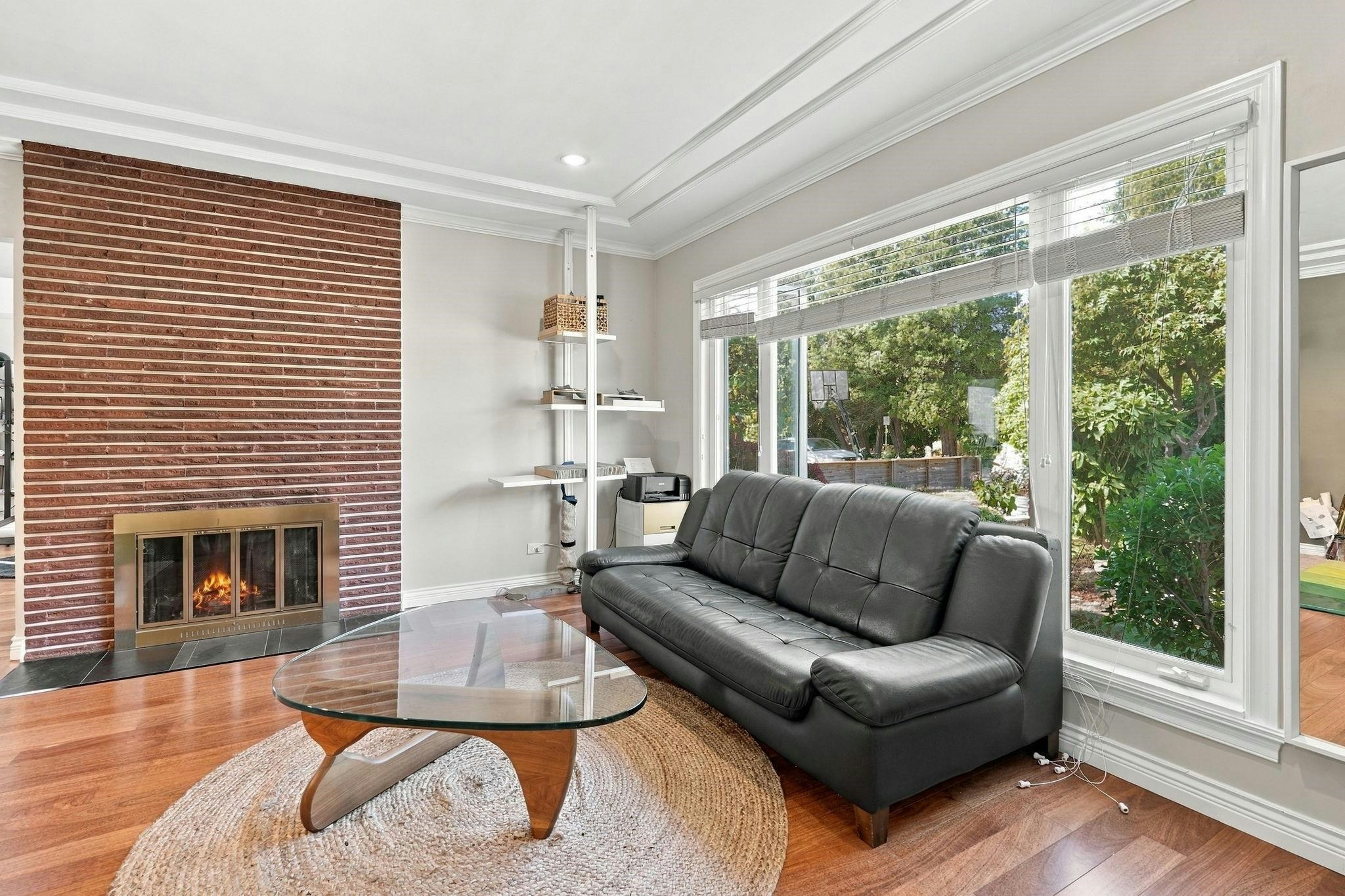 4027 Sunnycrest Drive, North Vancouver, BC, V7R 3E3 - 3