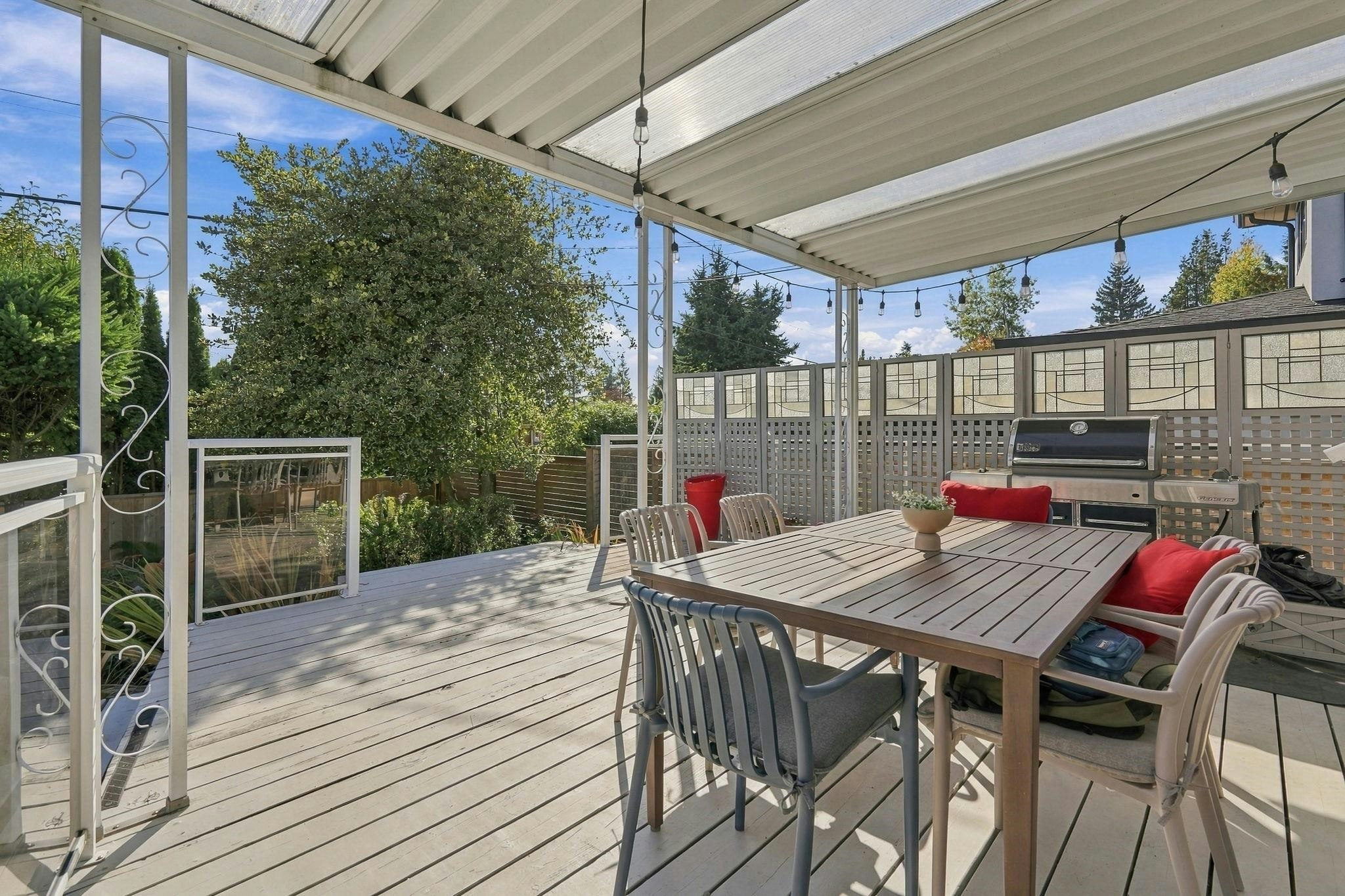 4027 Sunnycrest Drive, North Vancouver, BC, V7R 3E3 - 16