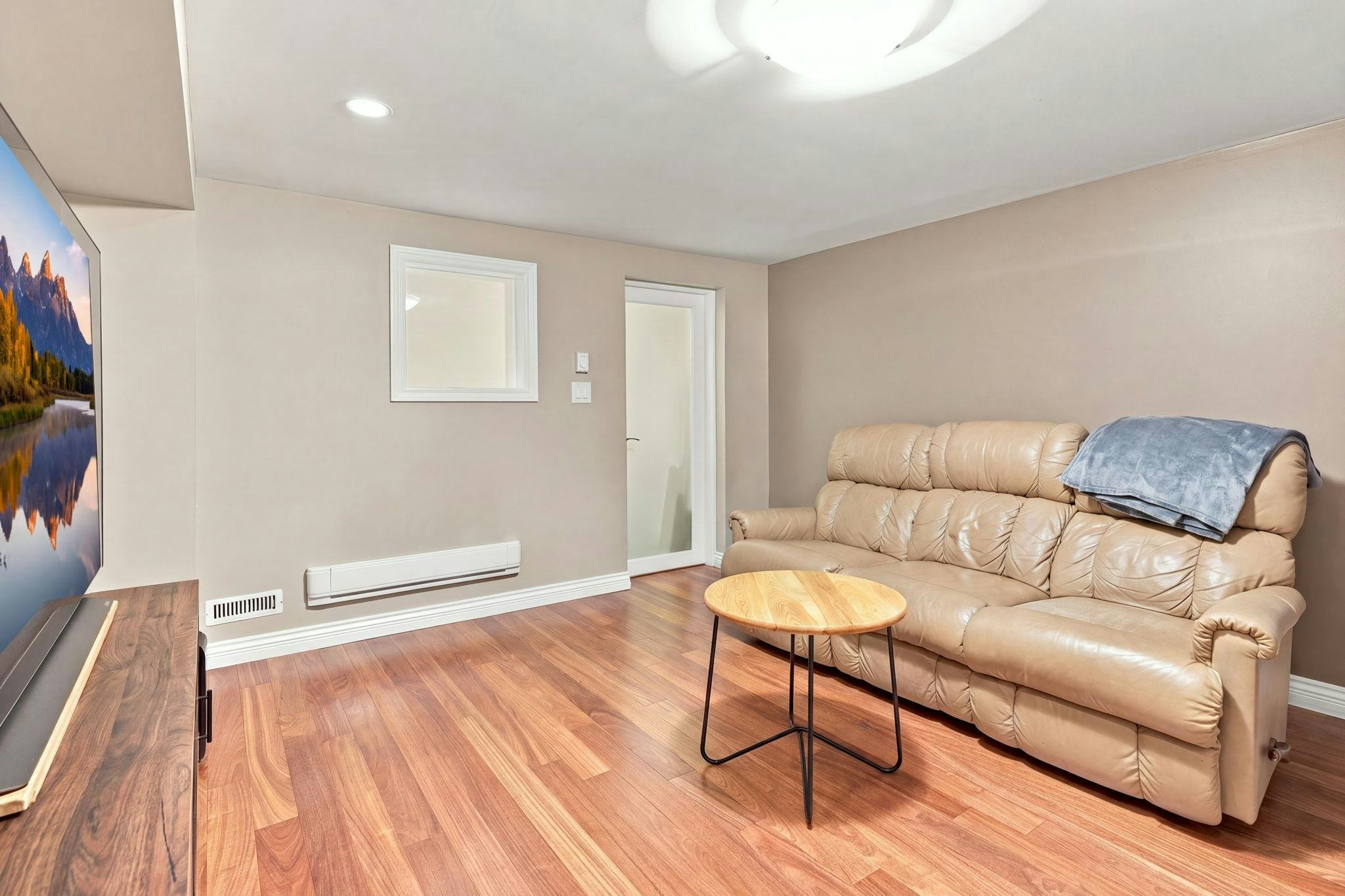 4027 Sunnycrest Drive, North Vancouver, BC, V7R 3E3 - 14