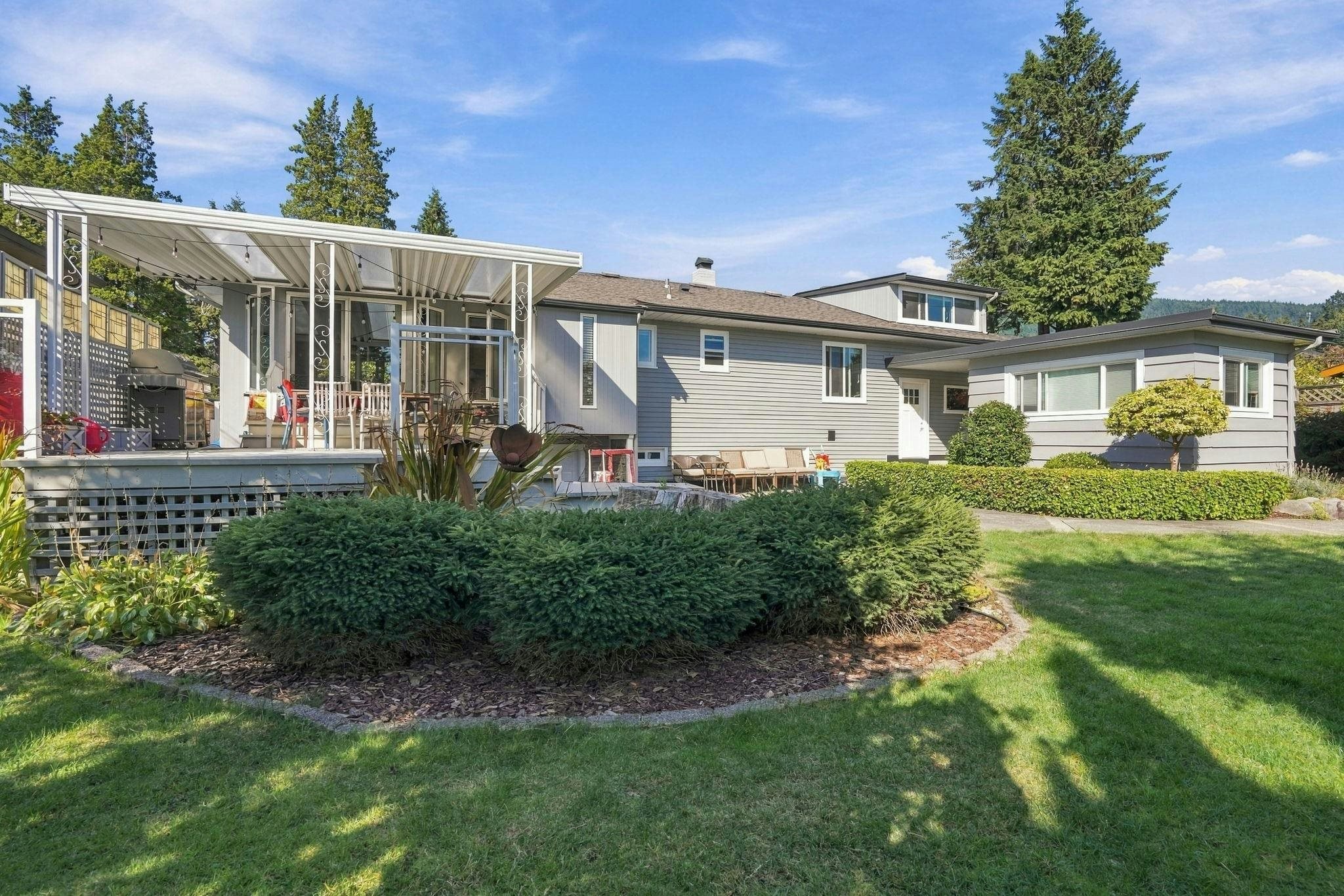 4027 Sunnycrest Drive, North Vancouver, BC, V7R 3E3