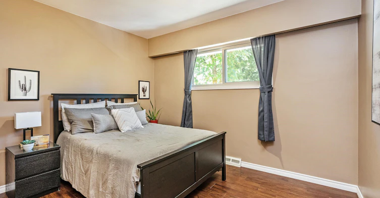 10530 154a Street, Surrey, BC, V3R 4K1 - 14