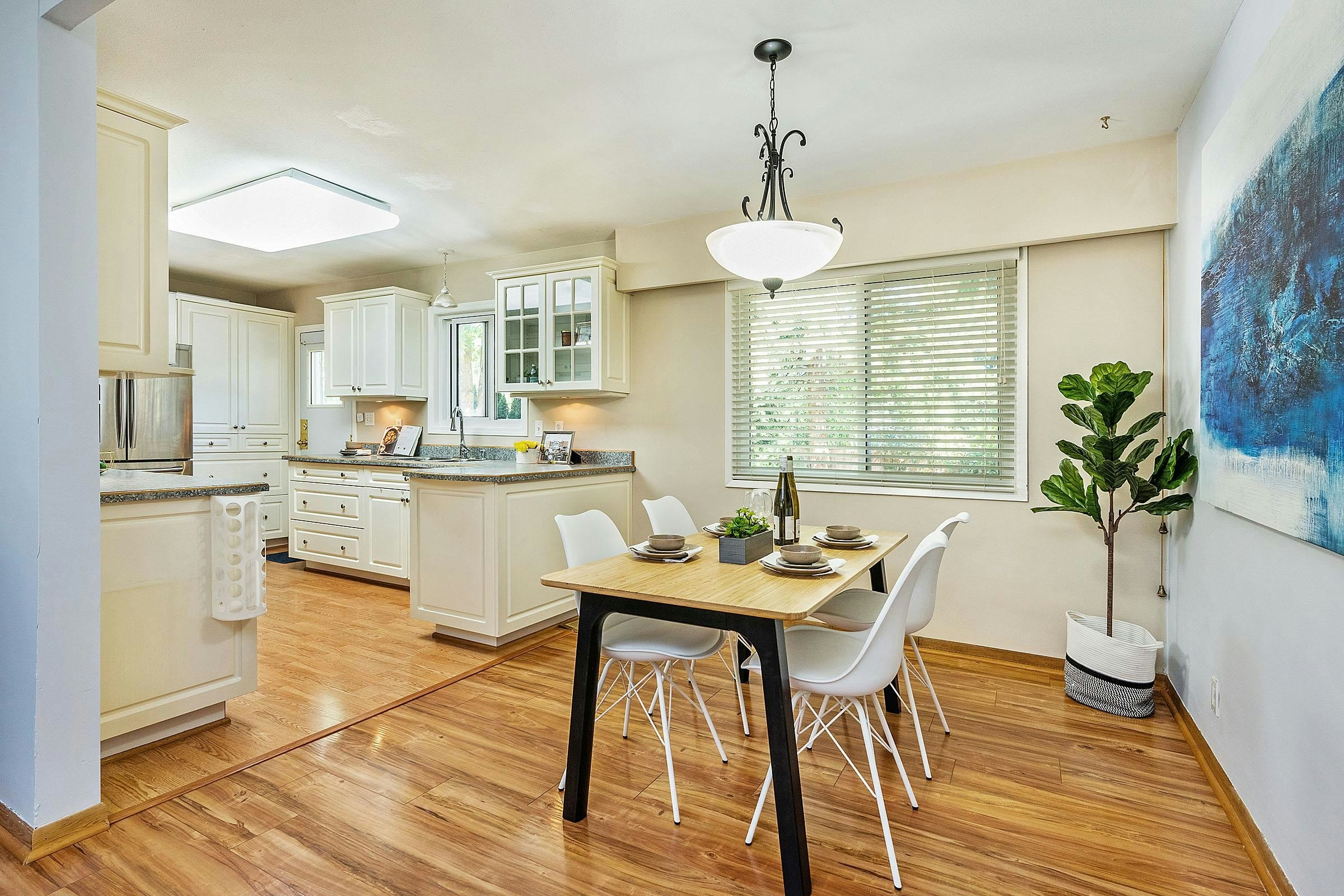 10530 154a Street, Surrey, BC, V3R 4K1 - 8