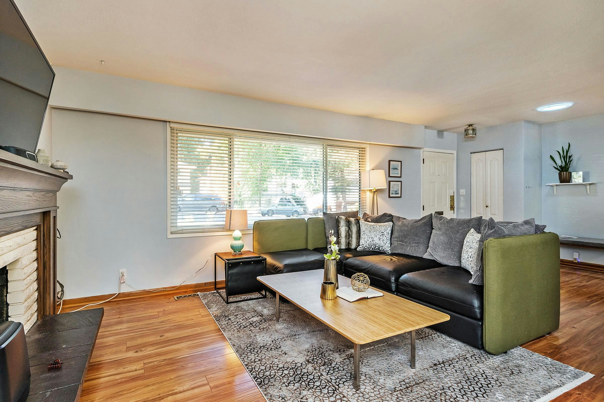 10530 154a Street, Surrey, BC, V3R 4K1 - 5