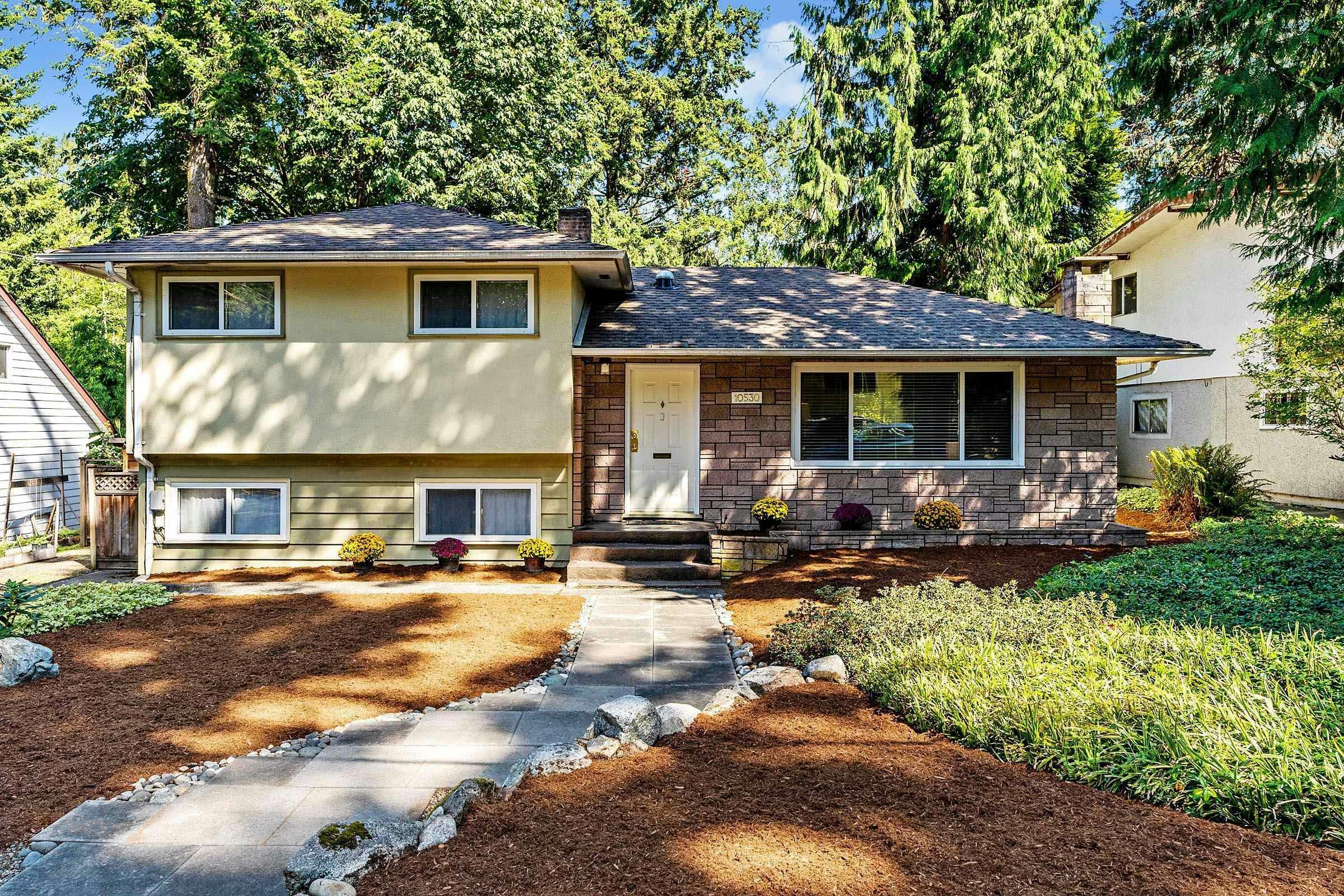 10530 154a Street, Surrey, BC, V3R 4K1