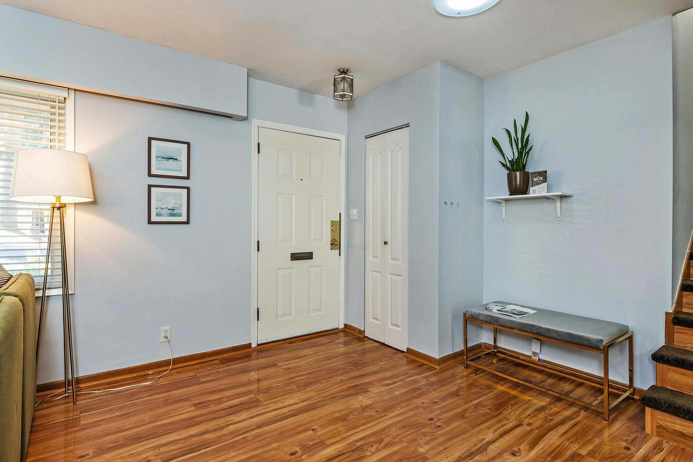 10530 154a Street, Surrey, BC, V3R 4K1 - 2