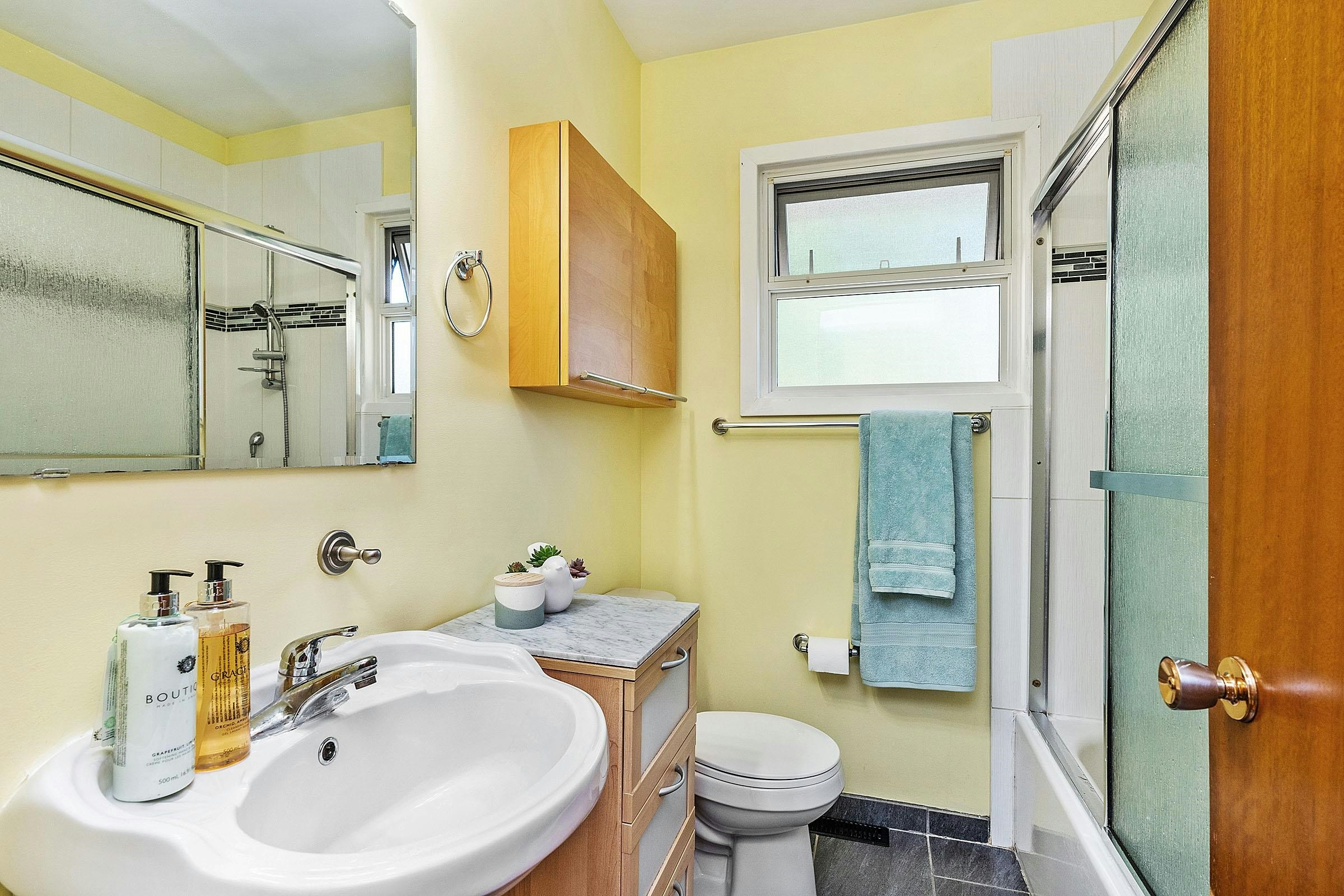 10530 154a Street, Surrey, BC, V3R 4K1 - 19