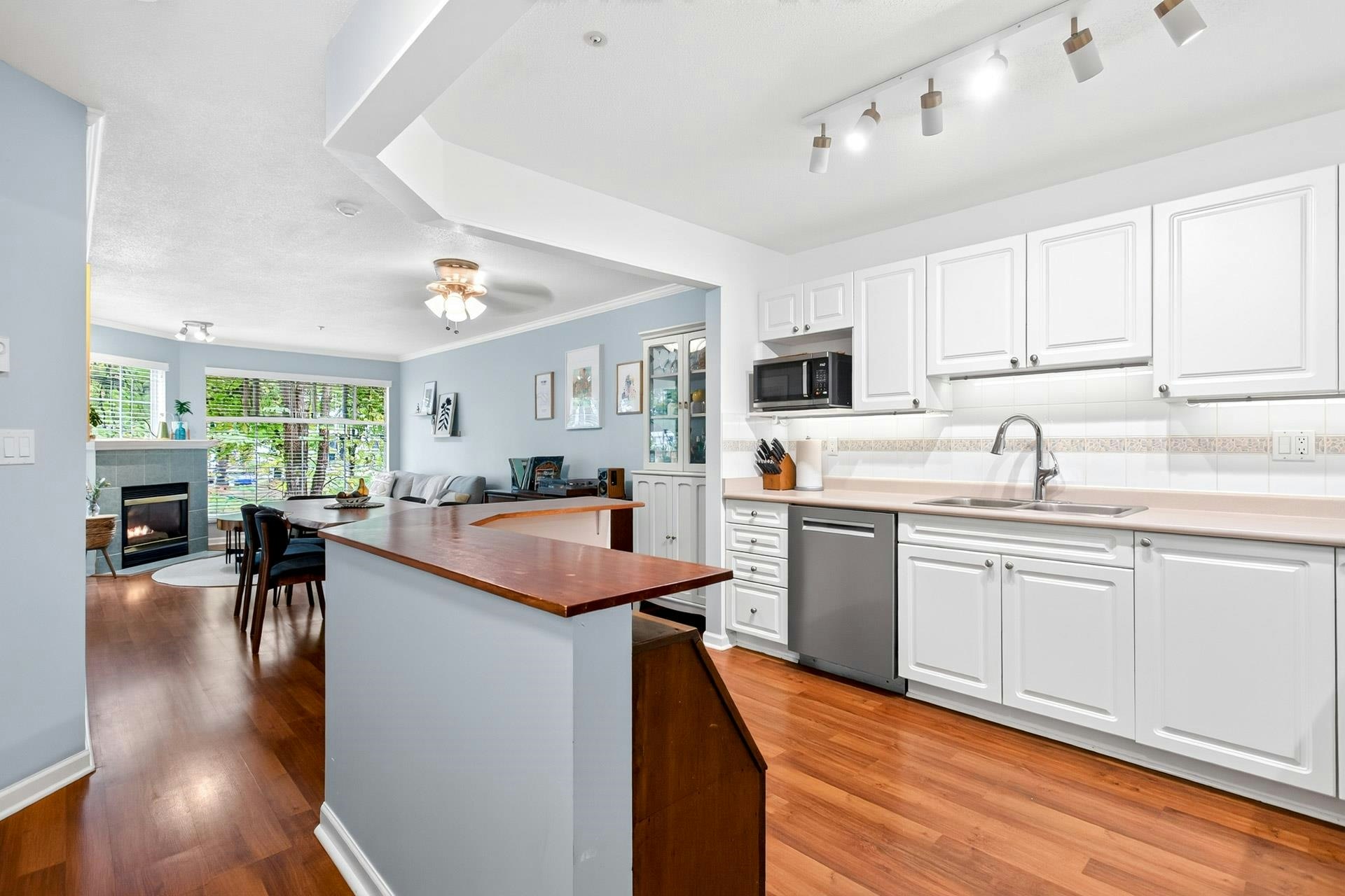 213-2678 Dixon Street, Port Coquitlam, BC, V3C 6L7 - 2