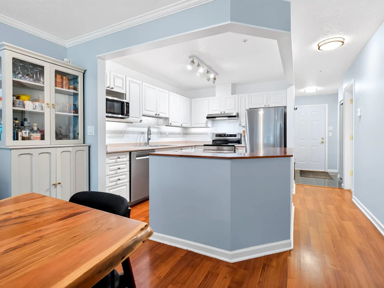 213-2678 Dixon Street, Port Coquitlam, BC, V3C 6L7 - 4