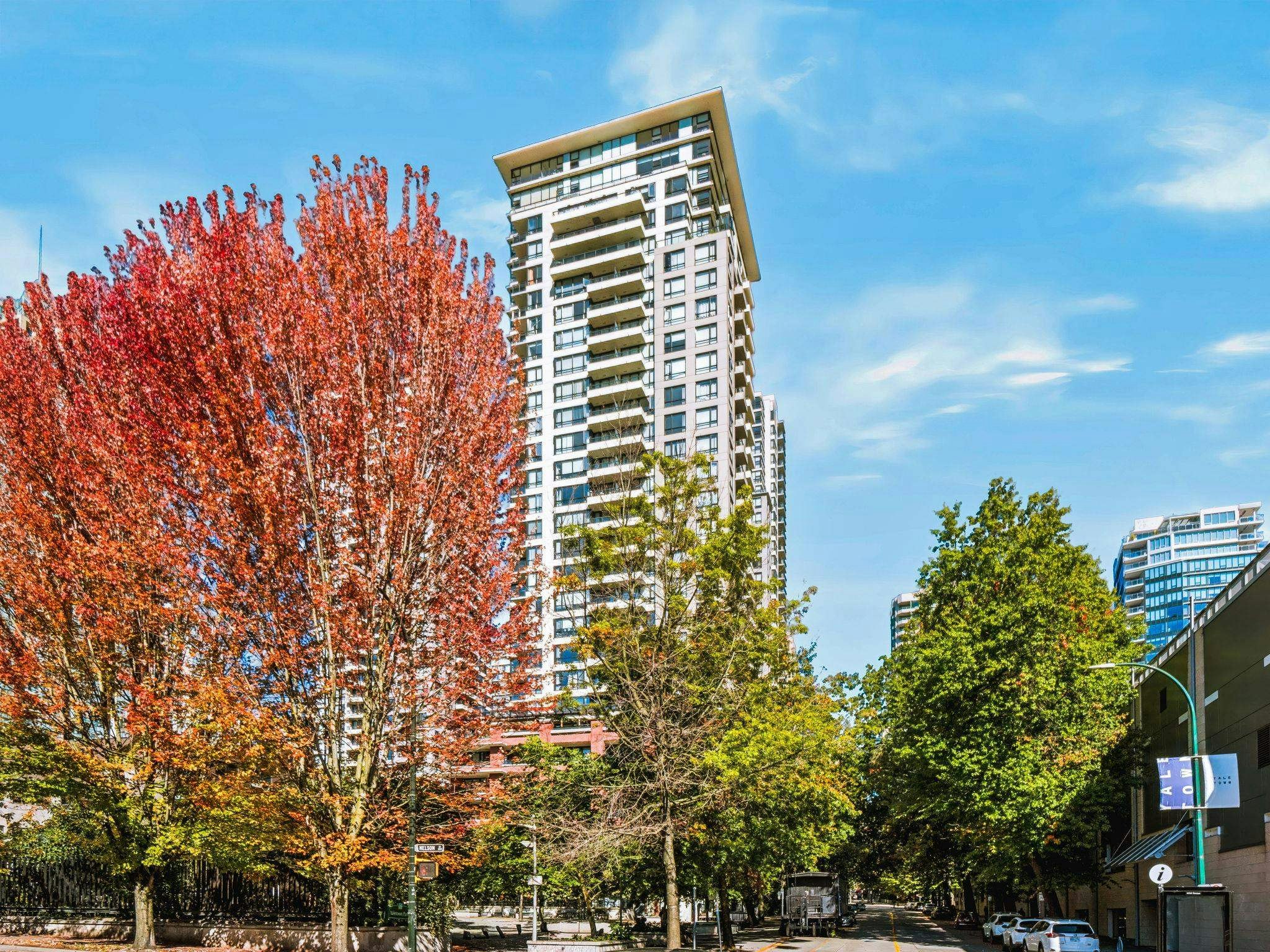 2105-977 Mainland Street, Vancouver, BC, V6B 1T2