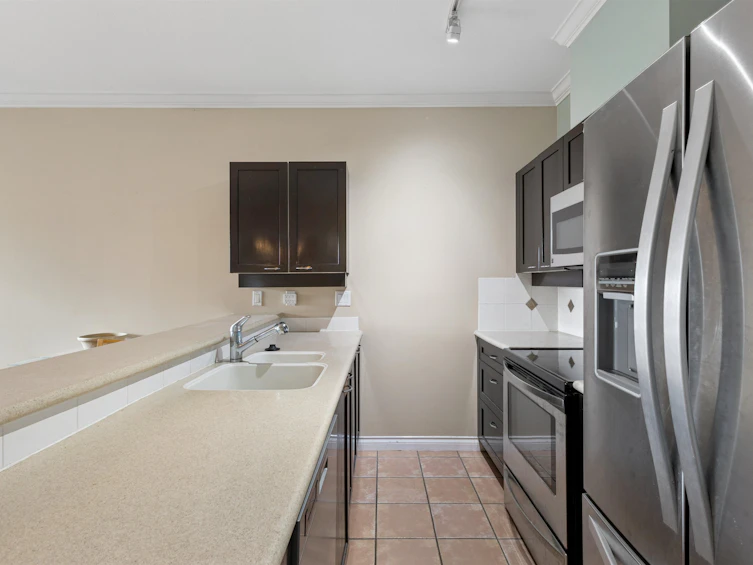 302-131 W 3rd Street, North Vancouver, BC, V7M 1E7 - 5