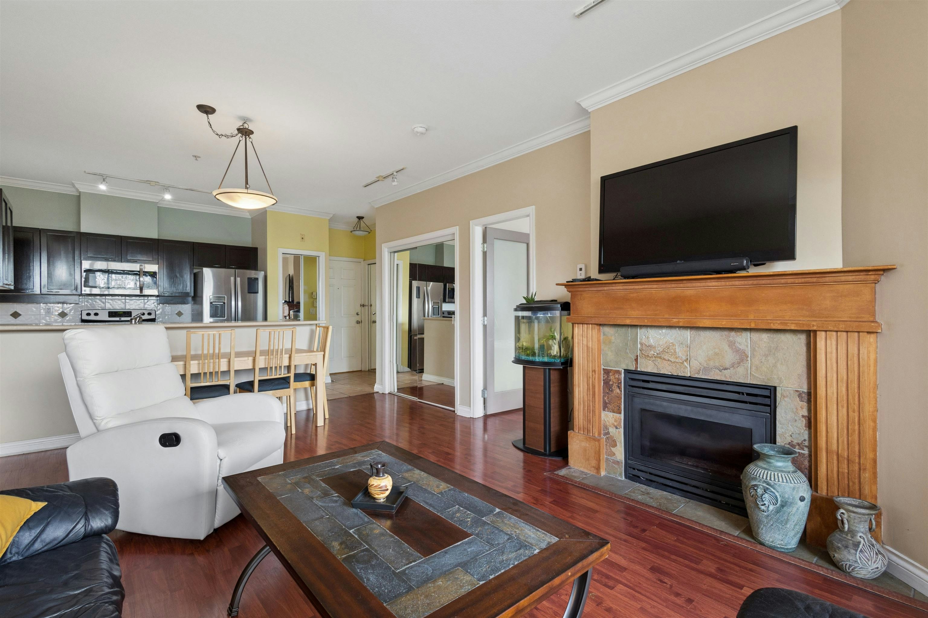 302-131 W 3rd Street - 4