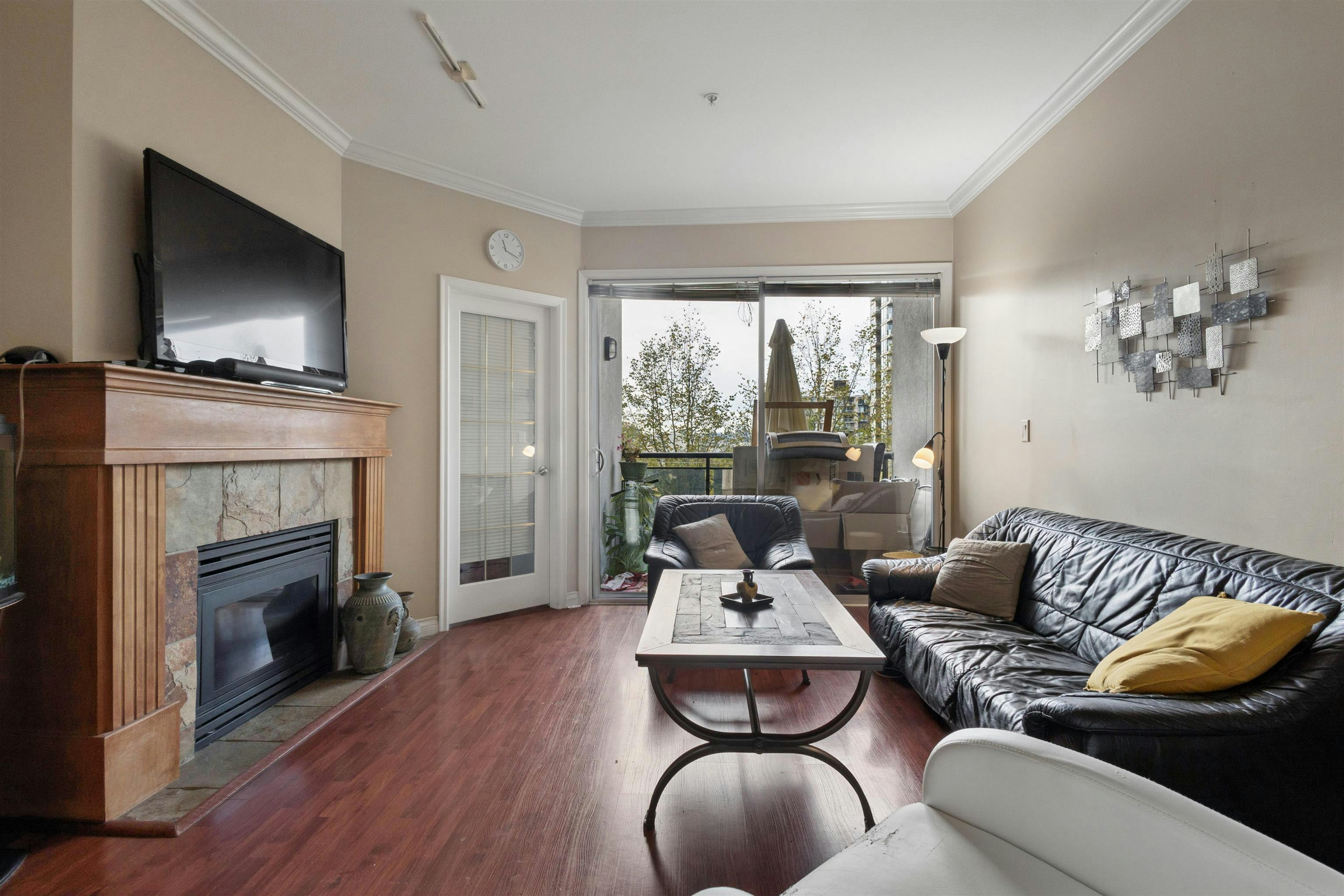302-131 W 3rd Street - 2