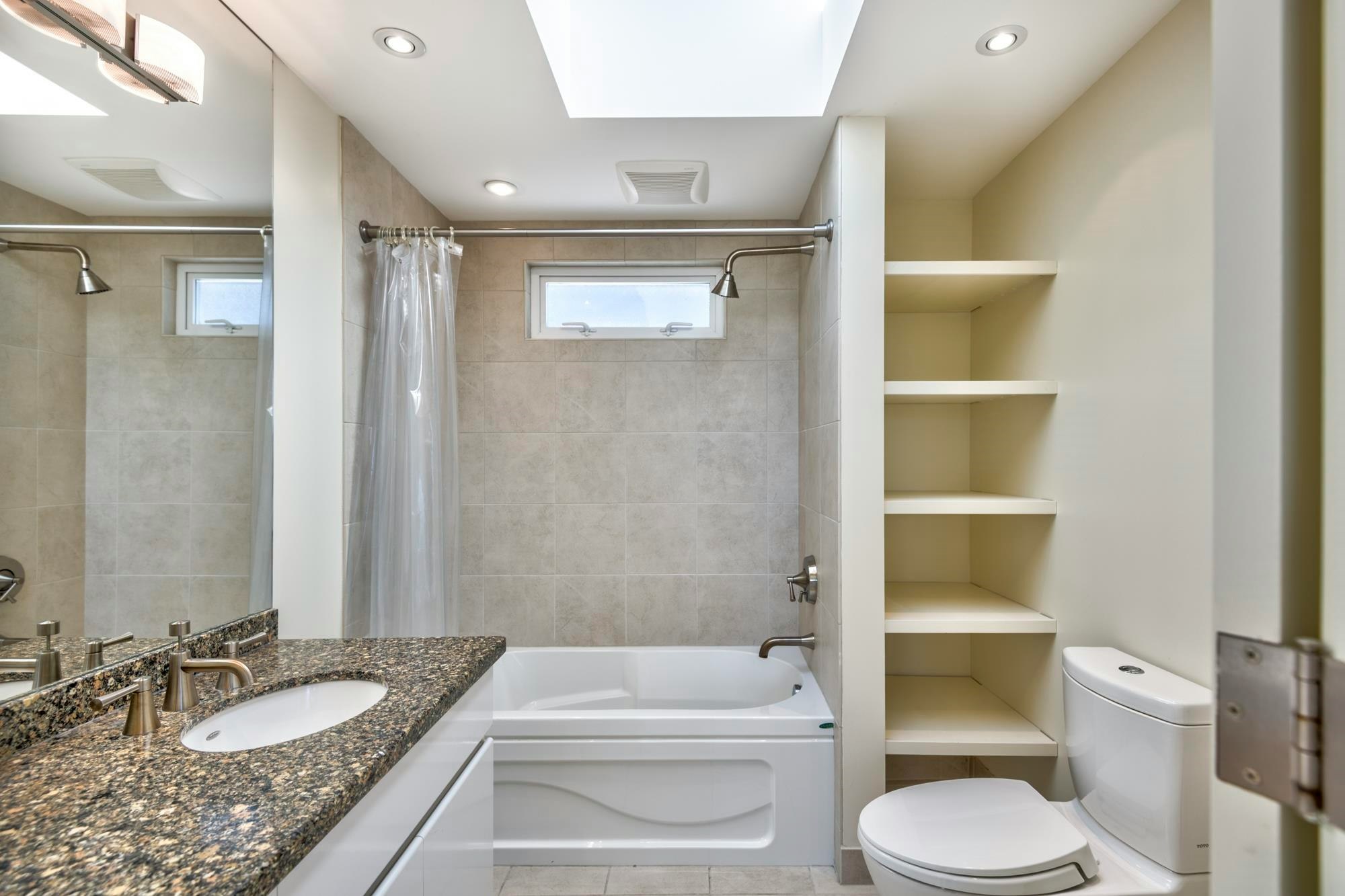 3249 W 21 Avenue, Vancouver, BC, V6L 1L3 - 24