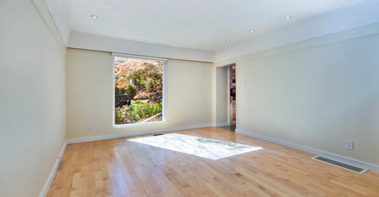 3249 W 21 Avenue, Vancouver, BC, V6L 1L3 - 4