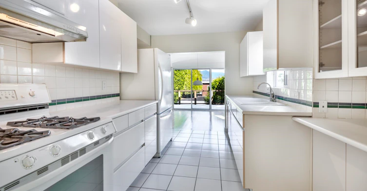 3249 W 21 Avenue, Vancouver, BC, V6L 1L3 - 13