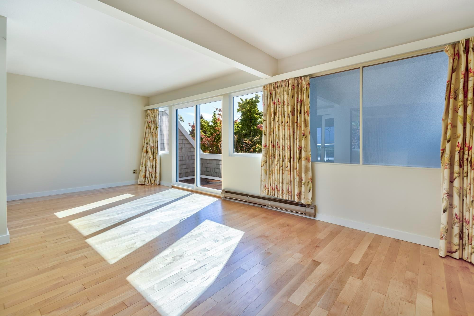 3249 W 21 Avenue, Vancouver, BC, V6L 1L3 - 18