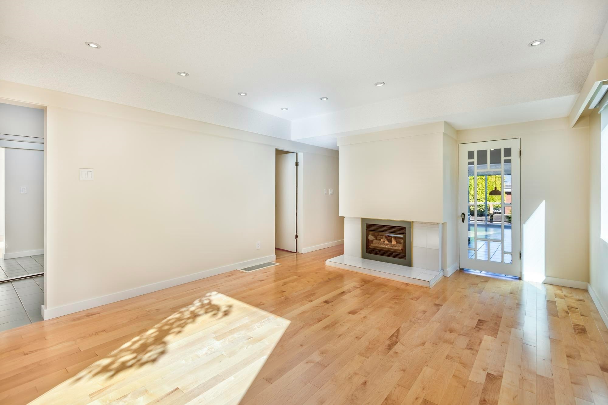 3249 W 21 Avenue, Vancouver, BC, V6L 1L3 - 6