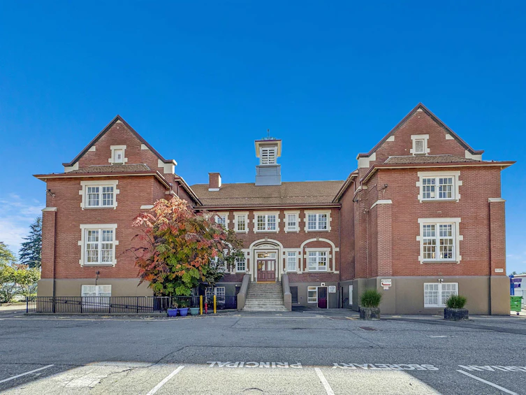 3500 Ash Street, Vancouver, BC, V5Z 3E7 - 11