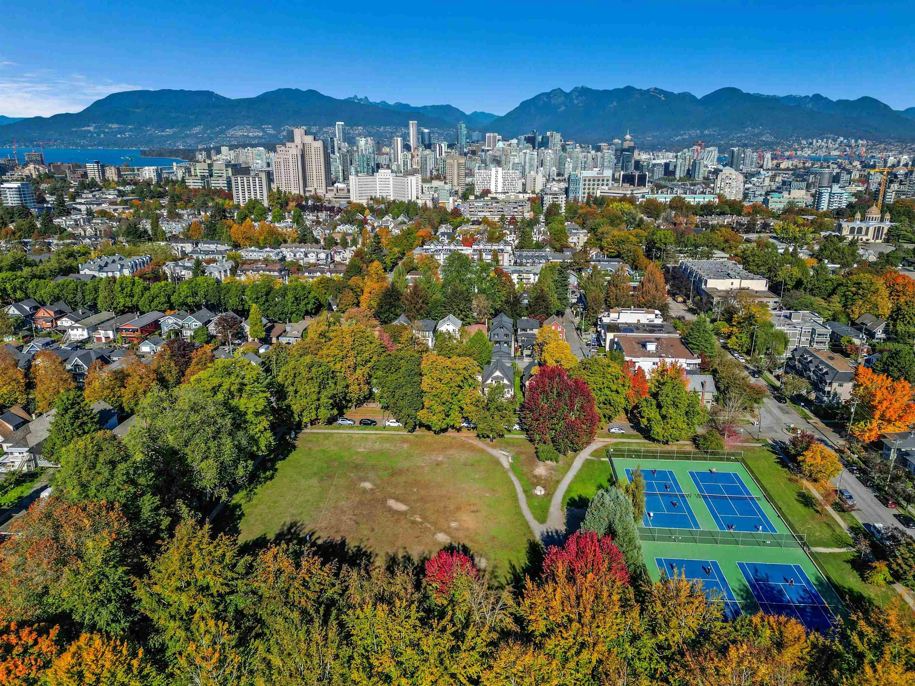 3500 Ash Street, Vancouver, BC, V5Z 3E7 - 9