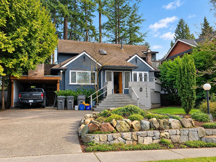 6400 Larch Street, Vancouver, BC, V6M 4E9
