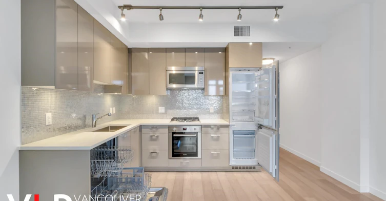307-4171 Cambie Street, Vancouver, BC, V5Z 2Y2 - 4