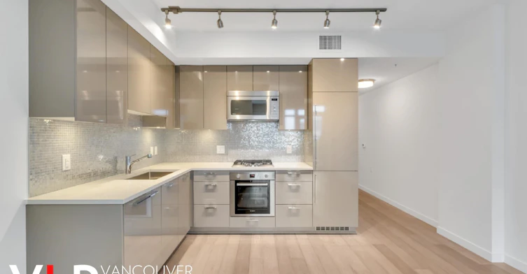 307-4171 Cambie Street, Vancouver, BC, V5Z 2Y2 - 3