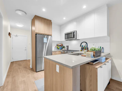 113-707 Como Lake Avenue - 4