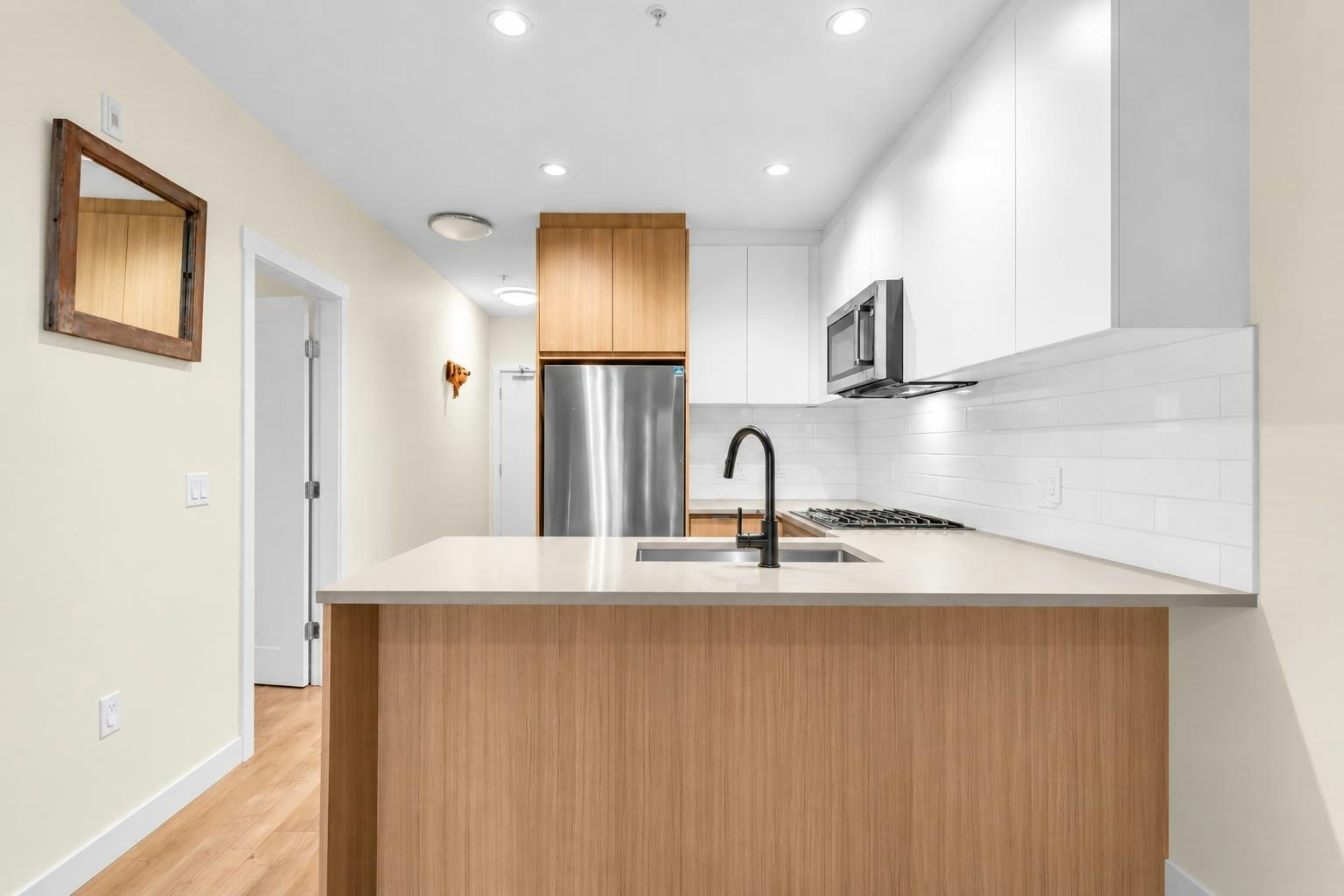 113-707 Como Lake Avenue - 5