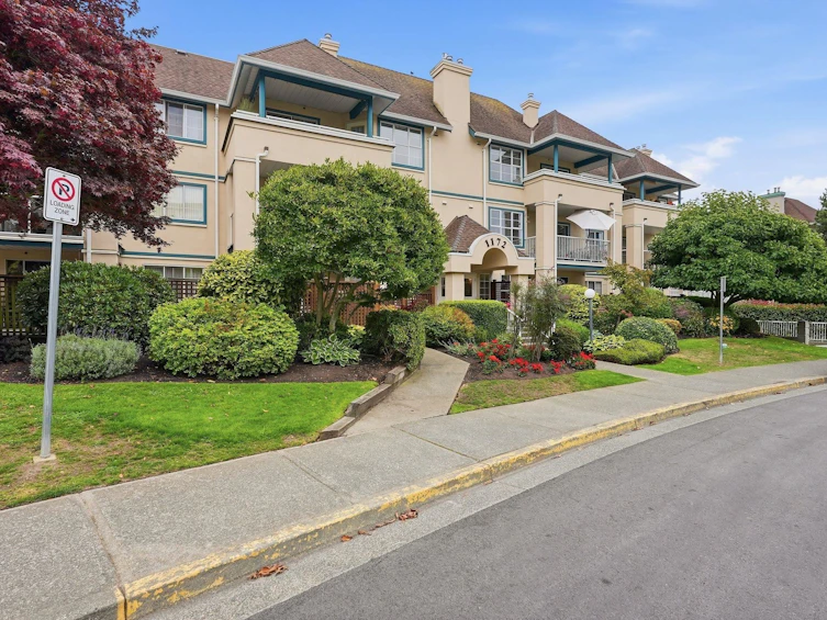 106-1172 55 Street, Delta, BC, V4M 4C3