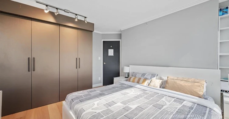 70X-1050 Burrard Street, Vancouver, BC, V6Z 2S3 - 12