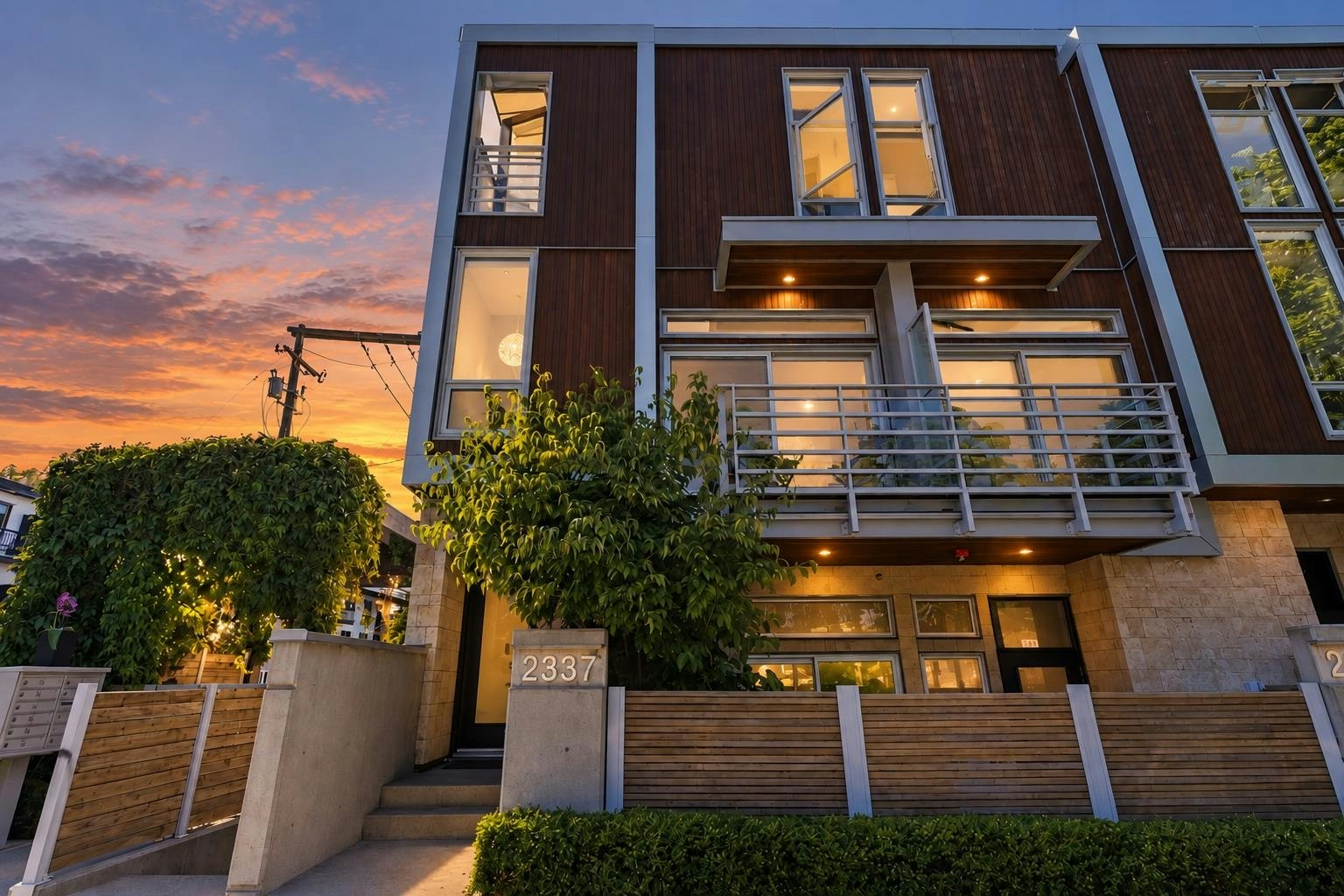 2337 Brunswick Street, Vancouver, BC, V5T 3L8