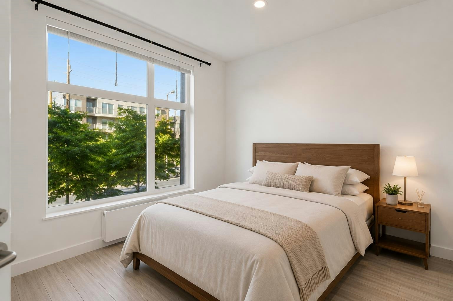 203-747 E 3rd Street, North Vancouver, BC, V7L 1G8 - 10