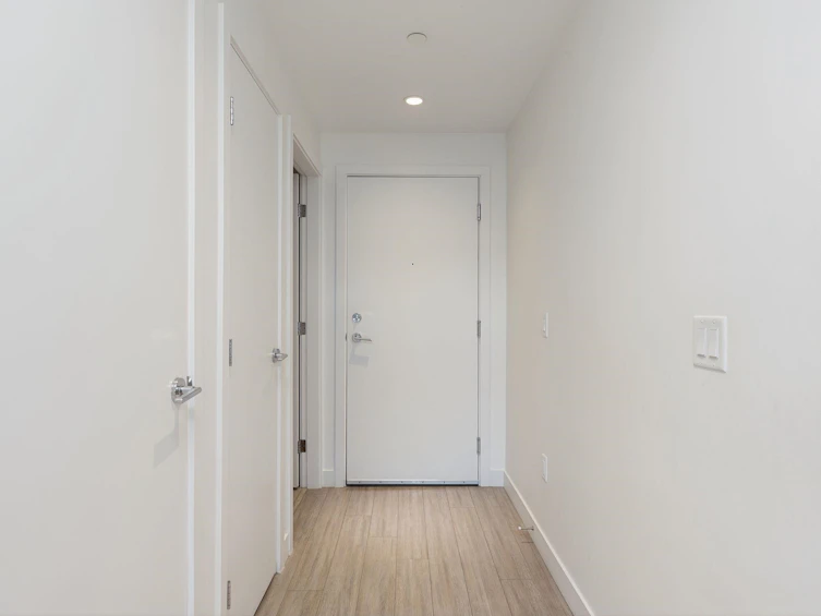 203-747 E 3rd Street, North Vancouver, BC, V7L 1G8 - 20