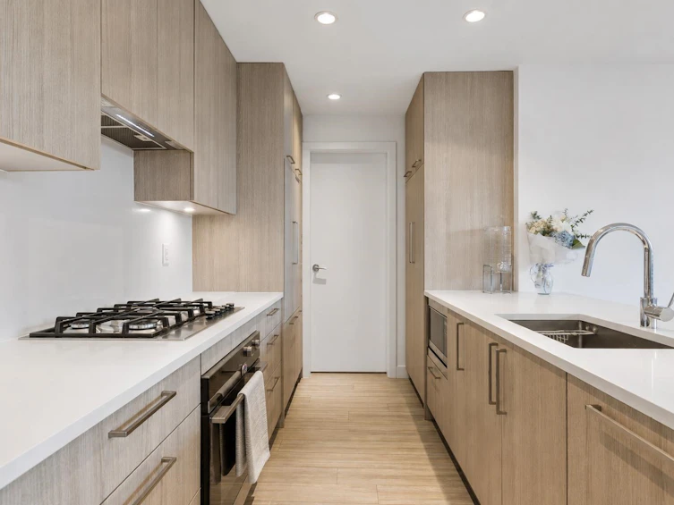 203-747 E 3rd Street, North Vancouver, BC, V7L 1G8 - 9