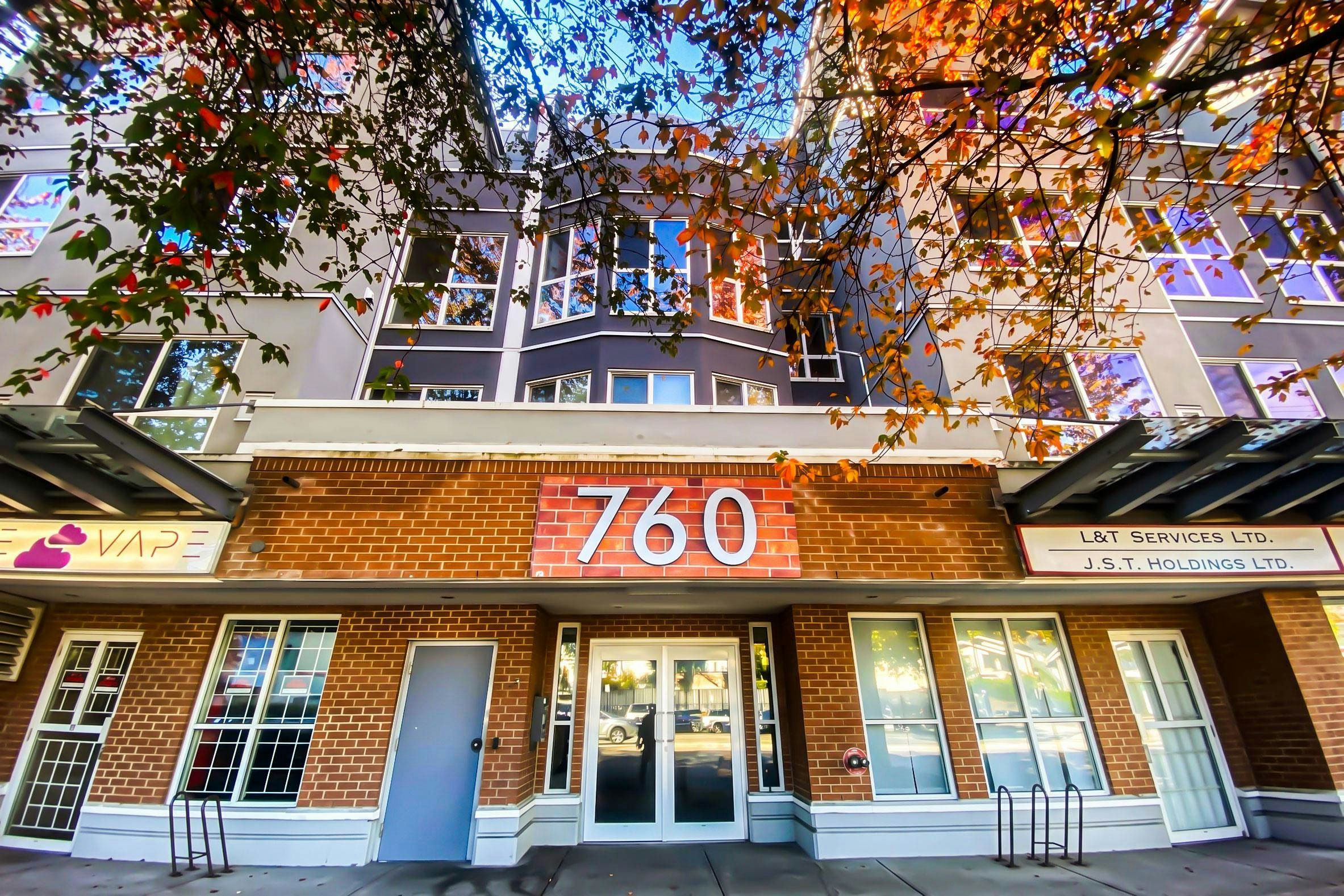 PH10-760 Kingsway, Vancouver, BC, V5V 3C1