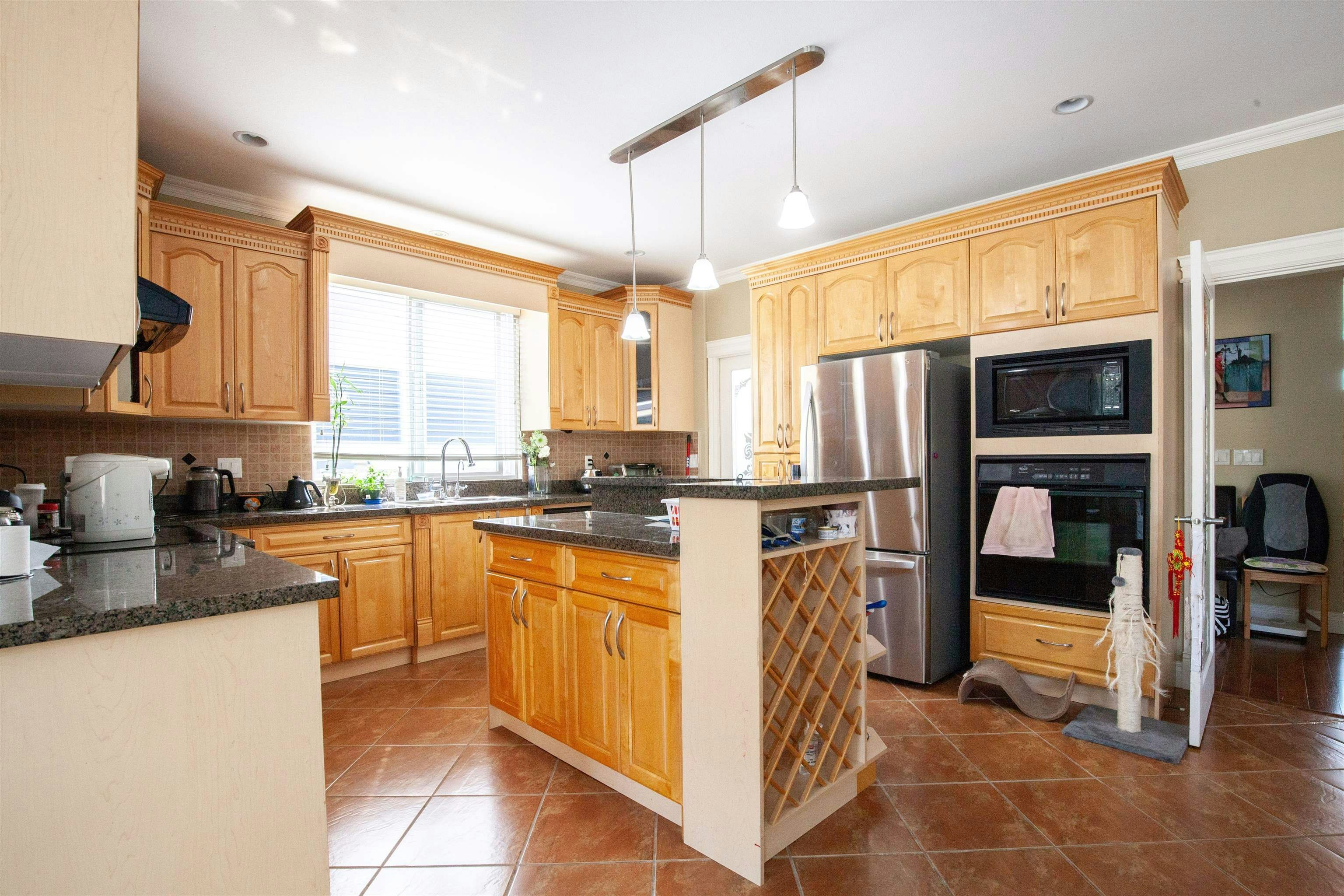 9380 No 3 Road, Richmond, BC, V7A 1V9 - 8