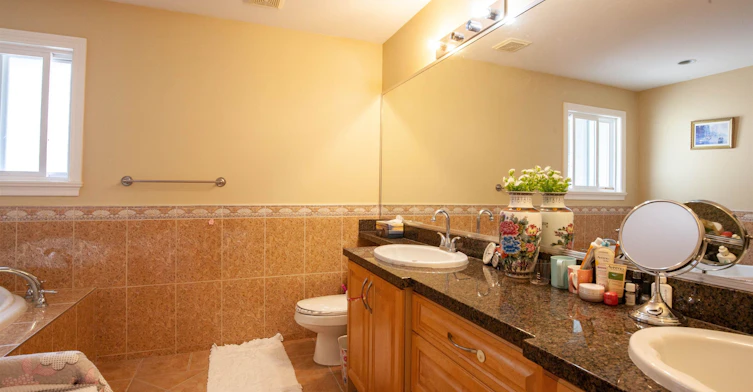 9380 No 3 Road, Richmond, BC, V7A 1V9 - 16