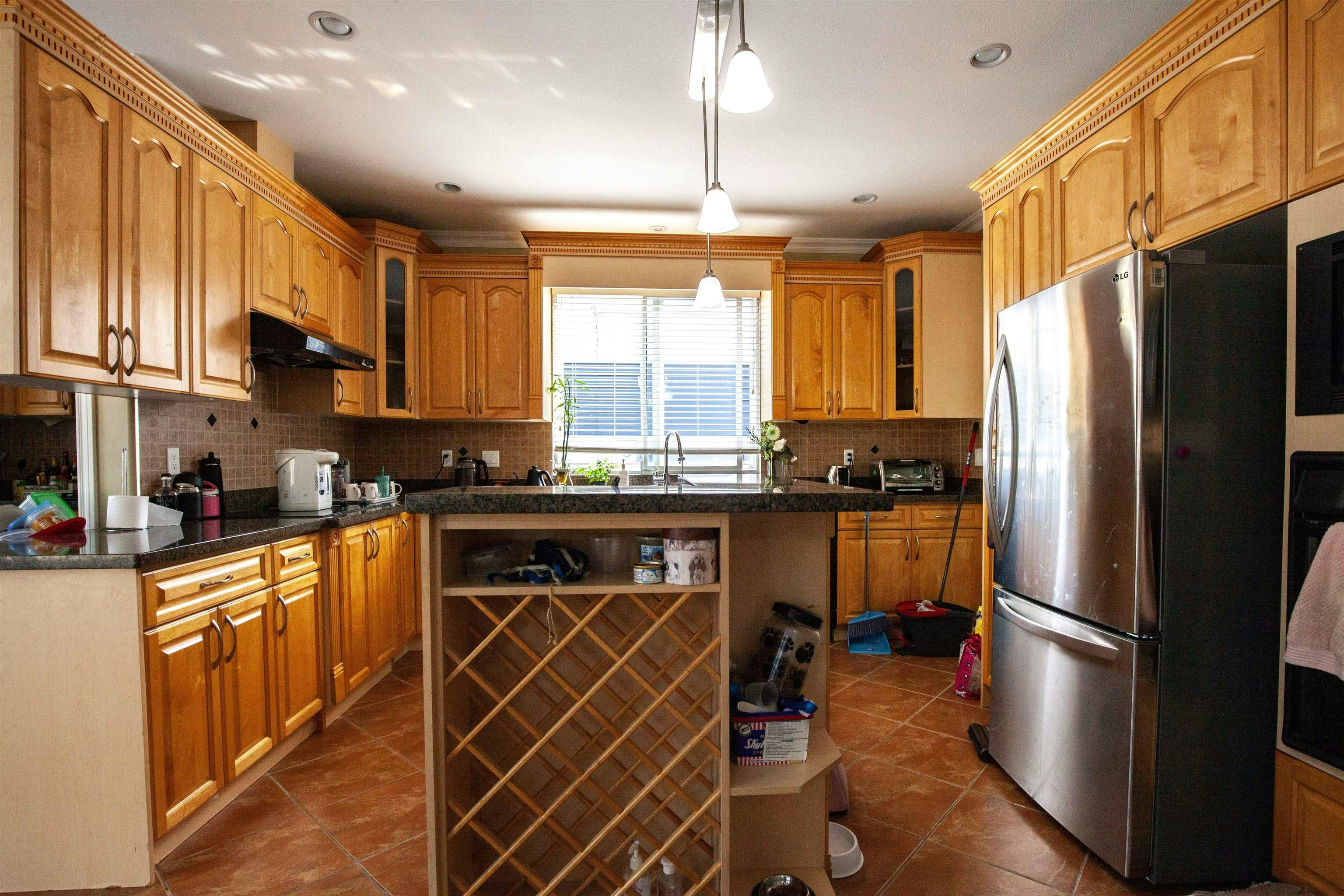 9380 No 3 Road, Richmond, BC, V7A 1V9 - 9