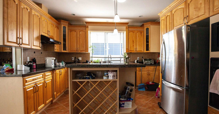 9380 No 3 Road, Richmond, BC, V7A 1V9 - 9