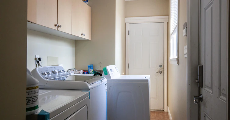 9380 No 3 Road, Richmond, BC, V7A 1V9 - 11