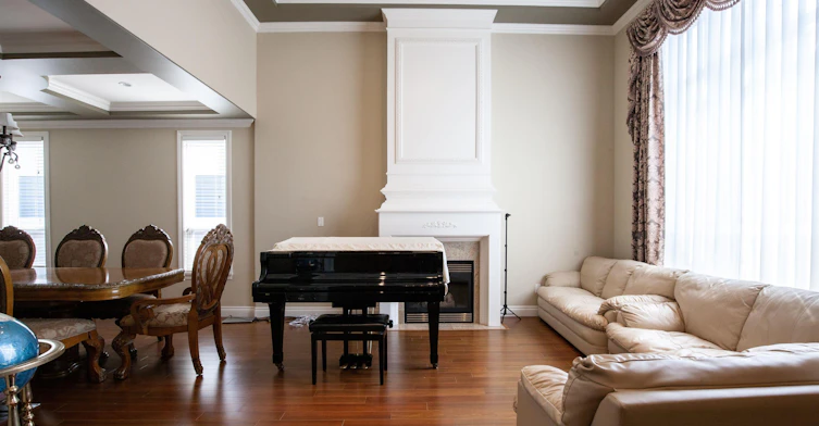 9380 No 3 Road, Richmond, BC, V7A 1V9 - 2