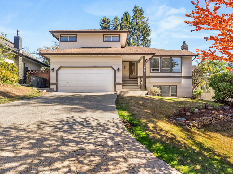832 165 Street, Surrey, BC, V4A 9B9