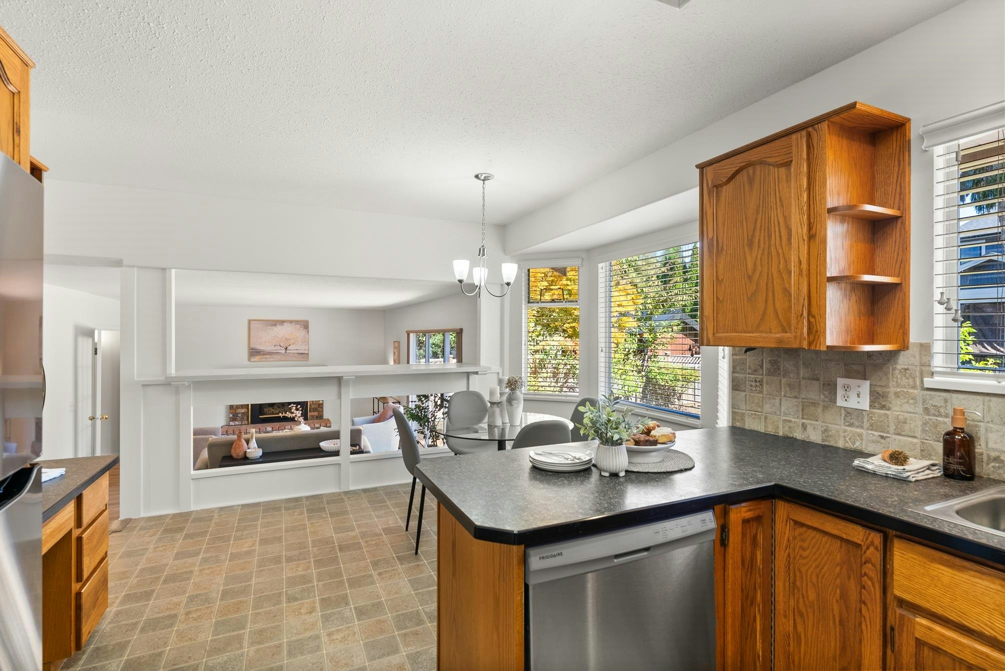 832 165 Street, Surrey, BC, V4A 9B9 - 14