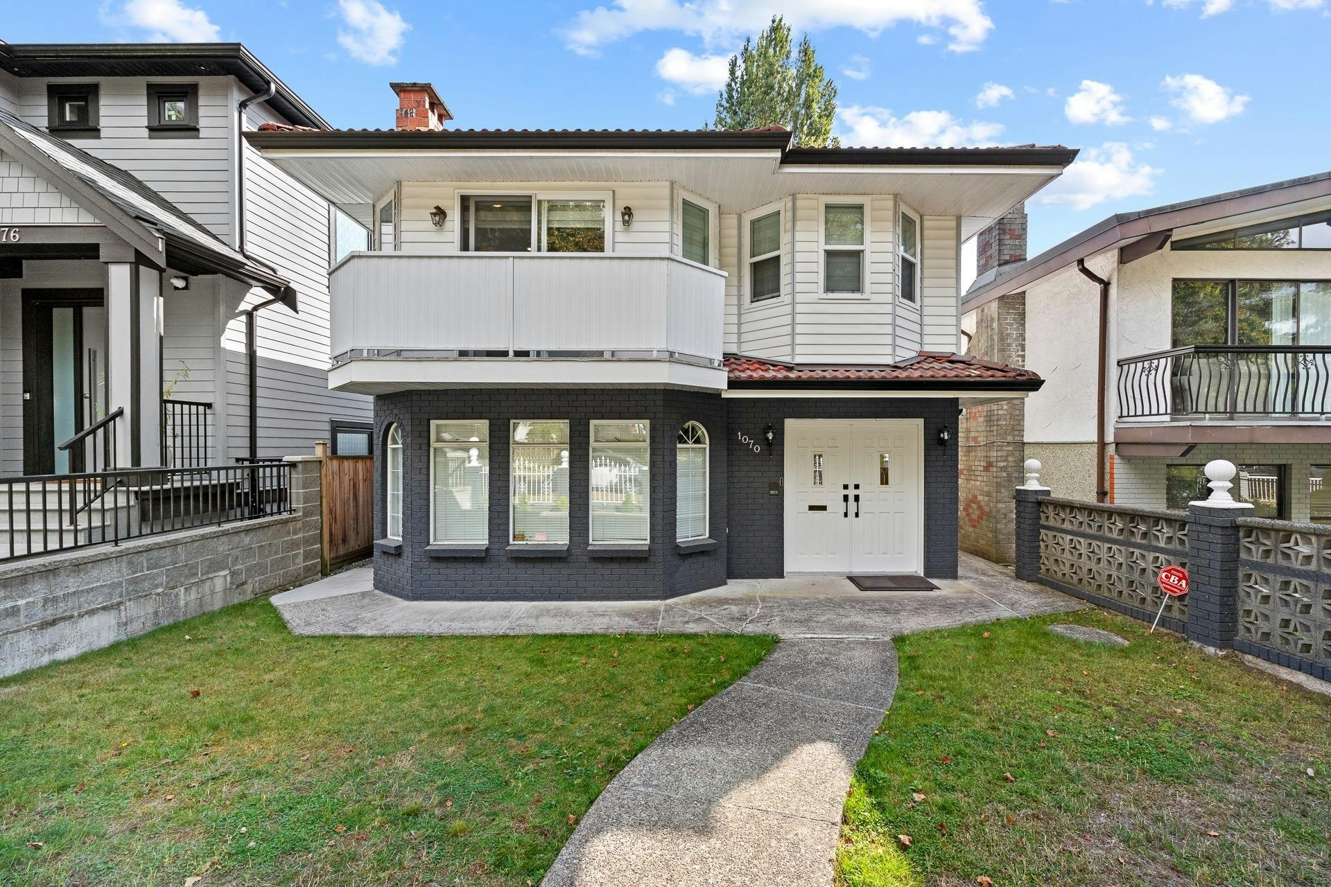 1070 E 40th Avenue, Vancouver, BC, V5W 1M4