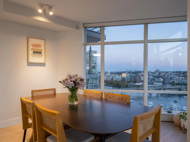 2607-198 Aquarius Mews, Vancouver, BC, V6Z 2Y4 - 12