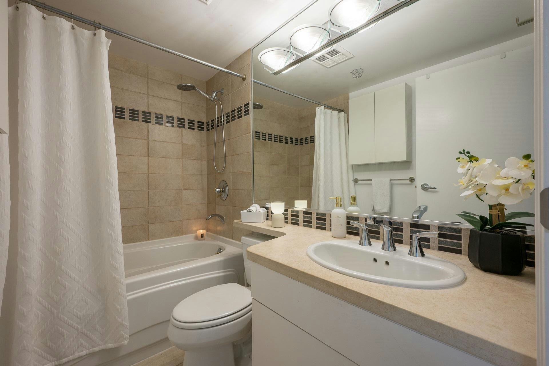 2607-198 Aquarius Mews, Vancouver, BC, V6Z 2Y4 - 33