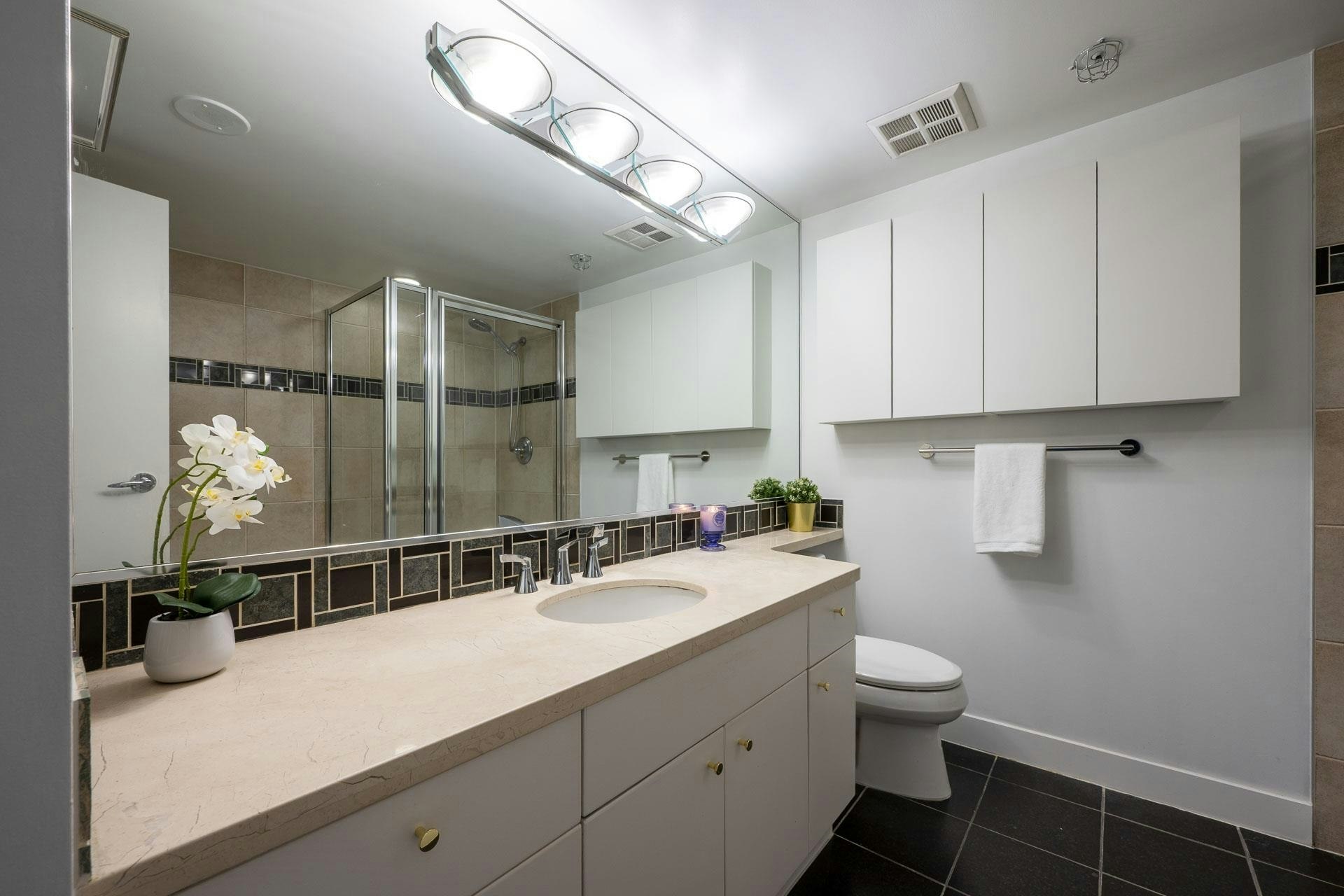 2607-198 Aquarius Mews, Vancouver, BC, V6Z 2Y4 - 30